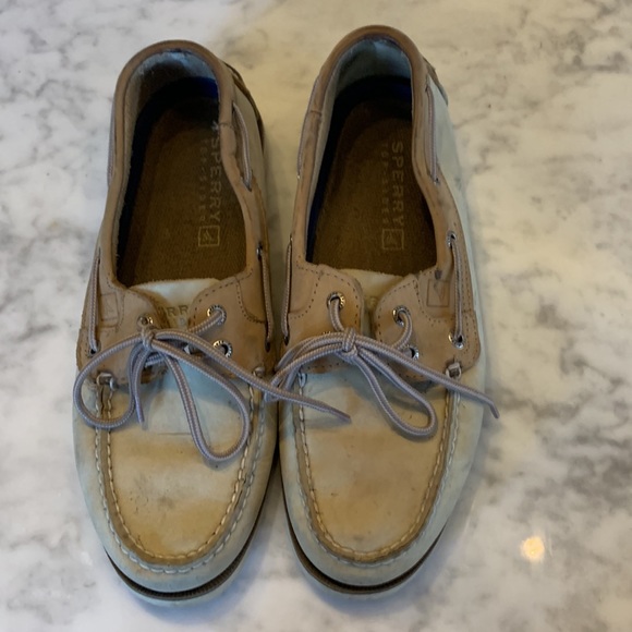 Sperry Boat Shoes - Picture 2 of 4